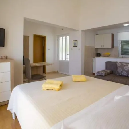 Sea View Lendic - Classic With Terrace And Sea View * Podgora (Split-Dalmatia)