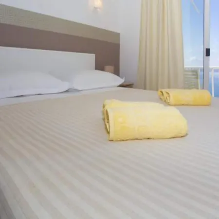 Sea View Lendic - Classic With Terrace And Sea View Apartmán *